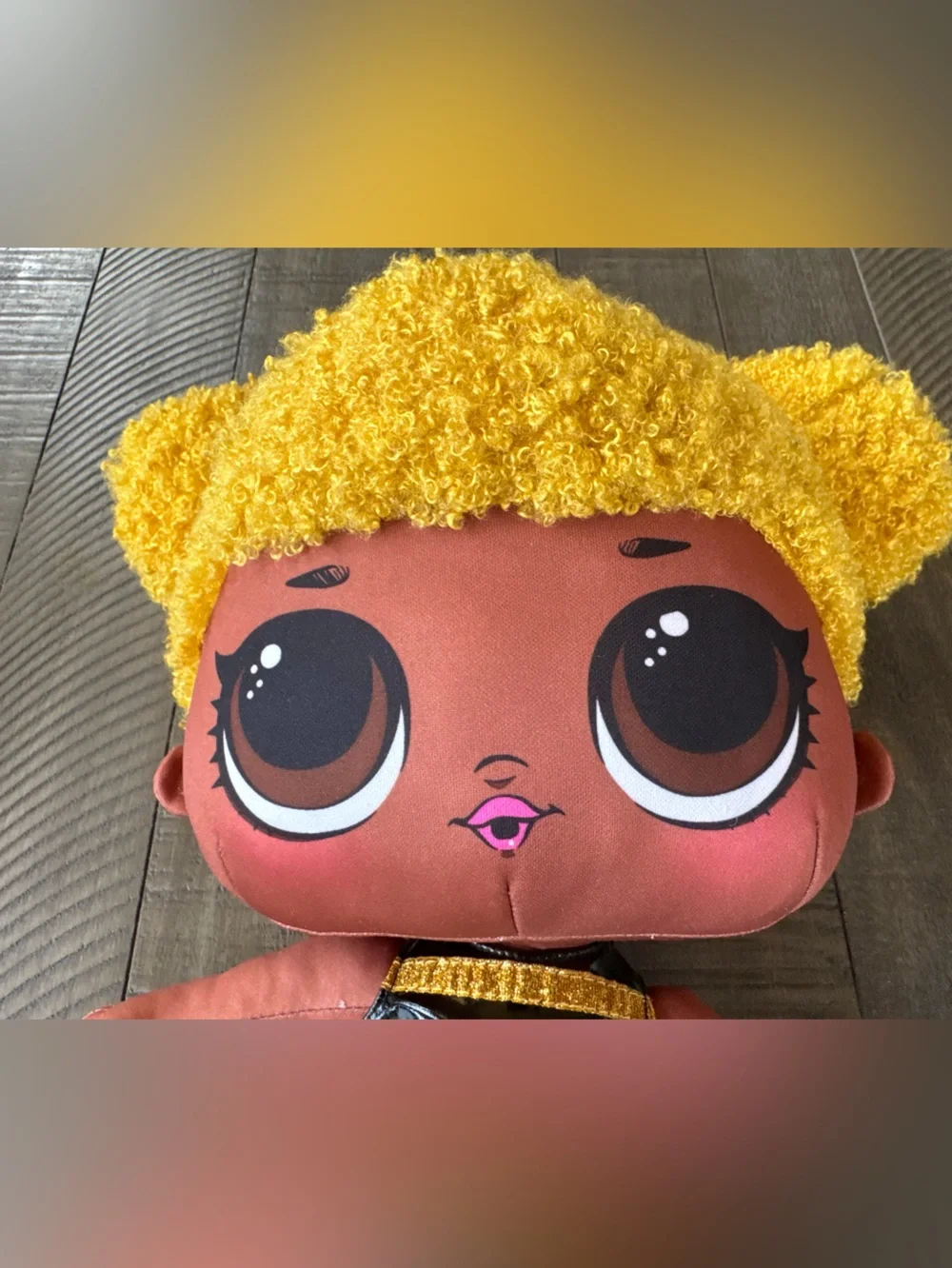 L.O.L. Surprise! Queen Bee â Huggable, Soft Plush Doll